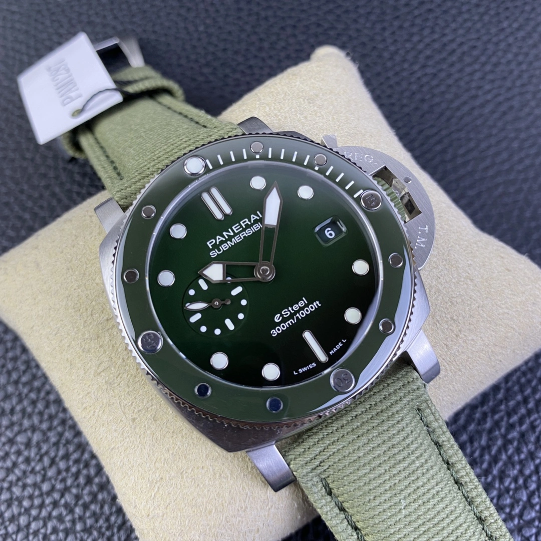 CBD Factory Panerai Submersible QuarantaQuattro 44mm Gradient Green Dial (PAM01287) 1:1 Super Clone – DDP.900 Movement WaterResistant 390